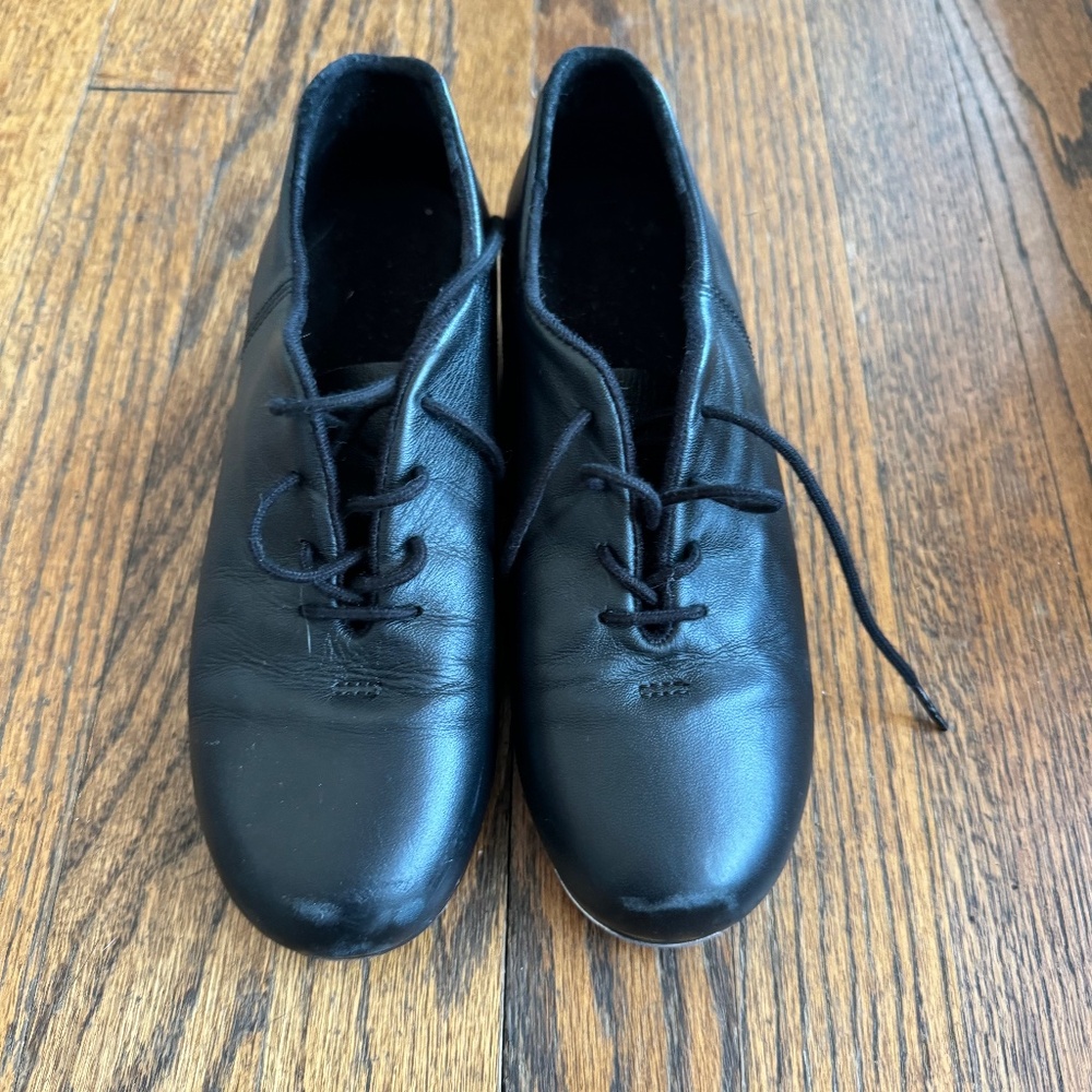 Capezio Cadence Tap Shoe Women 6